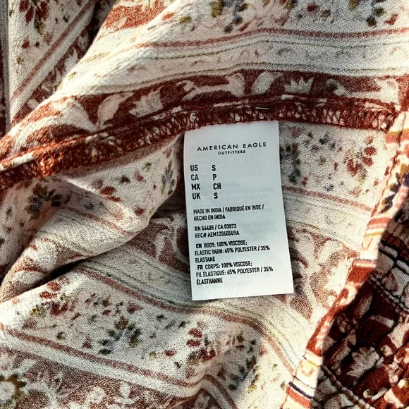 American Eagle Paisley Rust Romper - Picture 4 of 4